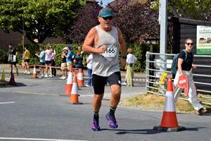 Download race photo <a href='Large/img_1434.jpg' class='lightbox-download'>here</a>