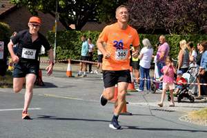 Download race photo <a href='Large/img_1466.jpg' class='lightbox-download'>here</a>