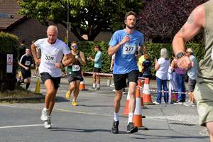 Download race photo <a href='Large/img_1526.jpg' class='lightbox-download'>here</a>