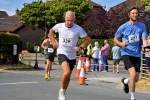 Download race photo <a href='Large/img_1531.jpg' class='lightbox-download'>here</a>