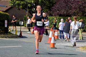 Download race photo <a href='Large/img_1587.jpg' class='lightbox-download'>here</a>