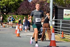 Download race photo <a href='Large/img_1612.jpg' class='lightbox-download'>here</a>
