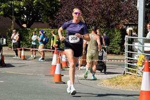 Download race photo <a href='Large/img_1617.jpg' class='lightbox-download'>here</a>