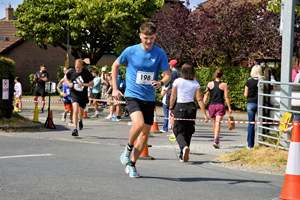 Download race photo <a href='Large/img_1637.jpg' class='lightbox-download'>here</a>