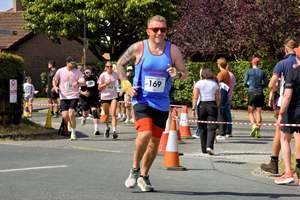 Download race photo <a href='Large/img_1644.jpg' class='lightbox-download'>here</a>