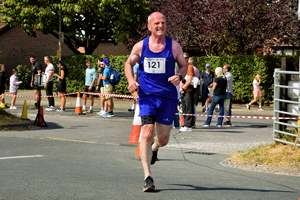 Download race photo <a href='Large/img_1675.jpg' class='lightbox-download'>here</a>
