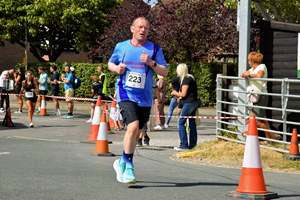Download race photo <a href='Large/img_1748.jpg' class='lightbox-download'>here</a>
