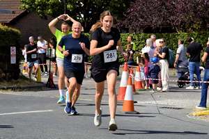 Download race photo <a href='Large/img_1797.jpg' class='lightbox-download'>here</a>