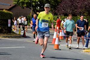 Download race photo <a href='Large/img_1813.jpg' class='lightbox-download'>here</a>