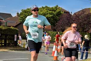 Download race photo <a href='Large/img_1826.jpg' class='lightbox-download'>here</a>