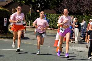 Download race photo <a href='Large/img_1828.jpg' class='lightbox-download'>here</a>