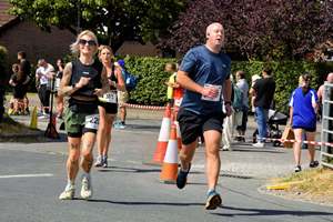 Download race photo <a href='Large/img_1856.jpg' class='lightbox-download'>here</a>