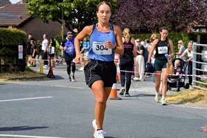 Download race photo <a href='Large/img_1876.jpg' class='lightbox-download'>here</a>