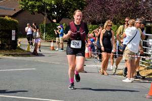 Download race photo <a href='Large/img_1935.jpg' class='lightbox-download'>here</a>