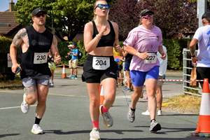 Download race photo <a href='Large/img_2030.jpg' class='lightbox-download'>here</a>