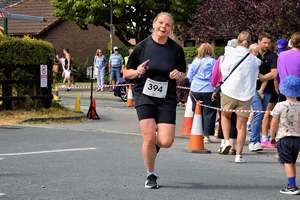Download race photo <a href='Large/img_2141.jpg' class='lightbox-download'>here</a>
