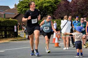 Download race photo <a href='Large/img_2147.jpg' class='lightbox-download'>here</a>