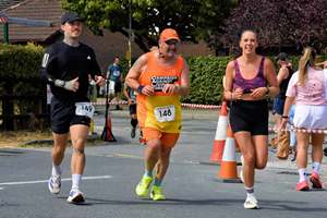 Download race photo <a href='Large/img_2162.jpg' class='lightbox-download'>here</a>