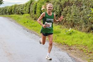 Download race photo <a href='Large/img_1235.jpg' class='lightbox-download'>here</a>
