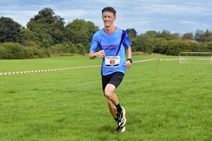 Download race photo <a href='Large/img_1699.jpg' class='lightbox-download'>here</a>