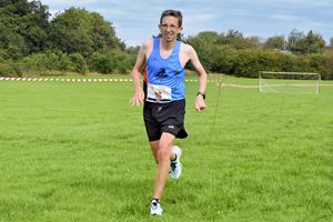 Download race photo <a href='Large/img_1713.jpg' class='lightbox-download'>here</a>