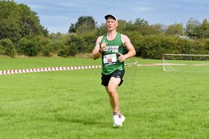 Download race photo <a href='Large/img_1719.jpg' class='lightbox-download'>here</a>