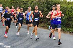 Download race photo <a href='Large/img_0013.jpg' class='lightbox-download'>here</a>