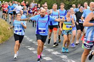 Download race photo <a href='Large/img_0150.jpg' class='lightbox-download'>here</a>