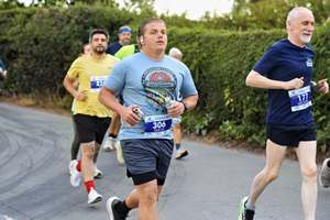 Download race photo <a href='Large/img_0201.jpg' class='lightbox-download'>here</a>