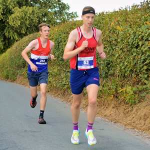 Download race photo <a href='Large/img_0243.jpg' class='lightbox-download'>here</a>