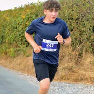Download race photo <a href='Large/img_0253.jpg' class='lightbox-download'>here</a>