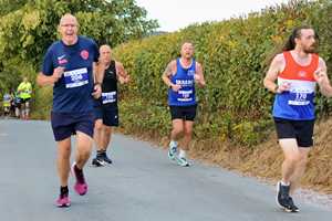 Download race photo <a href='Large/img_0411.jpg' class='lightbox-download'>here</a>