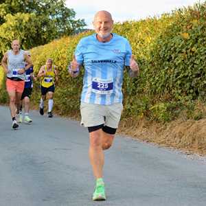 Download race photo <a href='Large/img_0476.jpg' class='lightbox-download'>here</a>