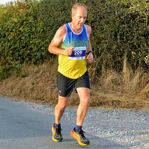 Download race photo <a href='Large/img_0485.jpg' class='lightbox-download'>here</a>