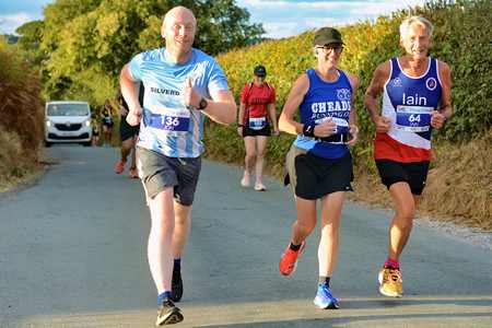 Download race photo <a href='Large/img_0588.jpg' class='lightbox-download'>here</a>