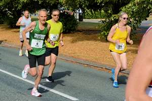 Download race photo <a href='Large/img_0111.jpg' class='lightbox-download'>here</a>
