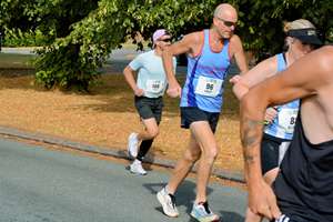 Download race photo <a href='Large/img_0122.jpg' class='lightbox-download'>here</a>
