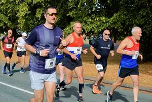 Download race photo <a href='Large/img_0175.jpg' class='lightbox-download'>here</a>