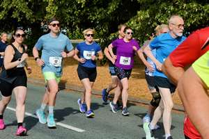 Download race photo <a href='Large/img_0219.jpg' class='lightbox-download'>here</a>