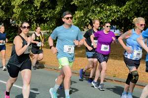 Download race photo <a href='Large/img_0222.jpg' class='lightbox-download'>here</a>