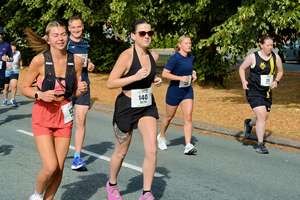 Download race photo <a href='Large/img_0225.jpg' class='lightbox-download'>here</a>