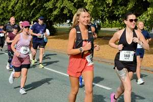 Download race photo <a href='Large/img_0226.jpg' class='lightbox-download'>here</a>