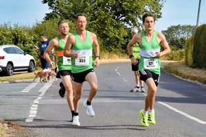Download race photo <a href='Large/img_0285.jpg' class='lightbox-download'>here</a>