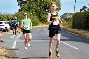Download race photo <a href='Large/img_0322.jpg' class='lightbox-download'>here</a>