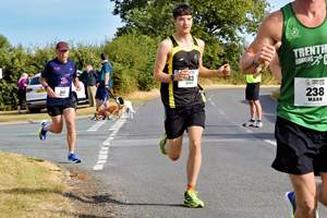 Download race photo <a href='Large/img_0389.jpg' class='lightbox-download'>here</a>