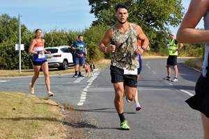 Download race photo <a href='Large/img_0434.jpg' class='lightbox-download'>here</a>