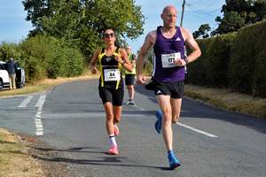 Download race photo <a href='Large/img_0466.jpg' class='lightbox-download'>here</a>