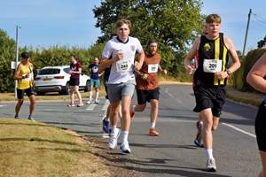 Download race photo <a href='Large/img_0533.jpg' class='lightbox-download'>here</a>