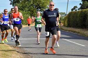 Download race photo <a href='Large/img_0593.jpg' class='lightbox-download'>here</a>