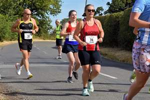 Download race photo <a href='Large/img_0627.jpg' class='lightbox-download'>here</a>